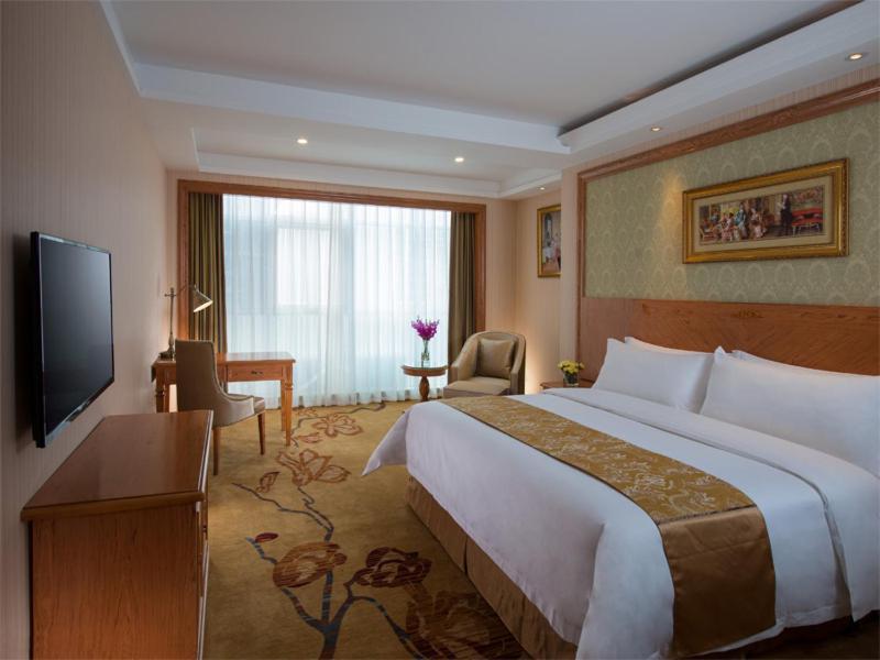 Vienna International Hotel Shenzhen Longgang Lilang Ngoại thất bức ảnh